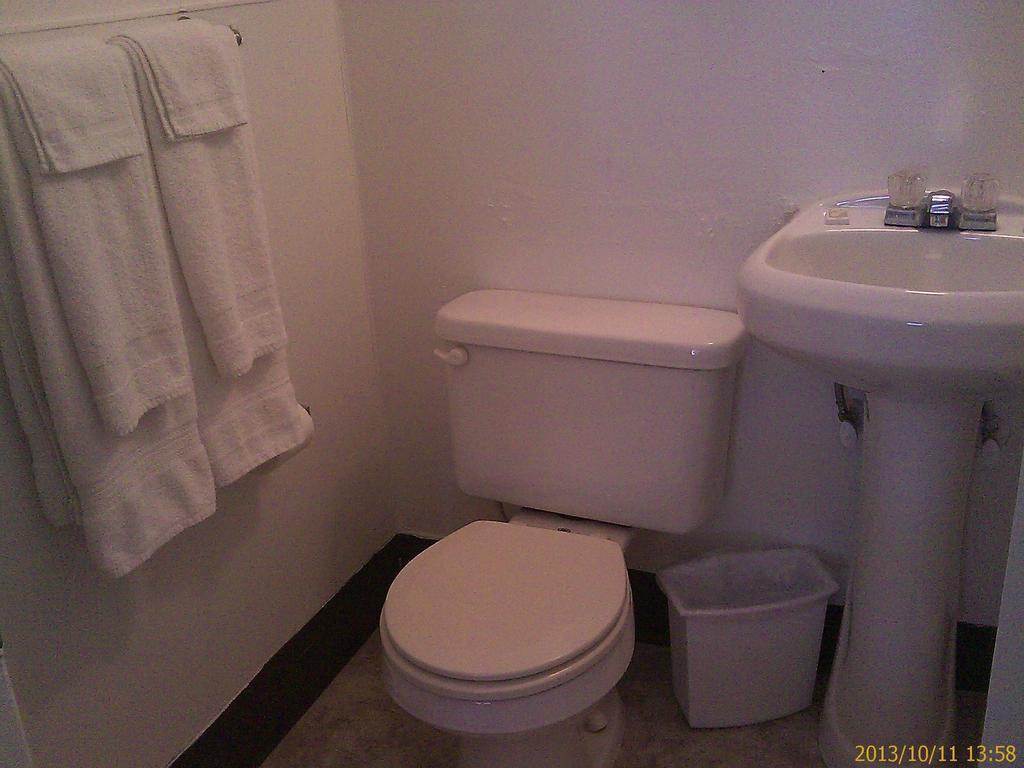 Ranch Motel Tehachapi Δωμάτιο φωτογραφία