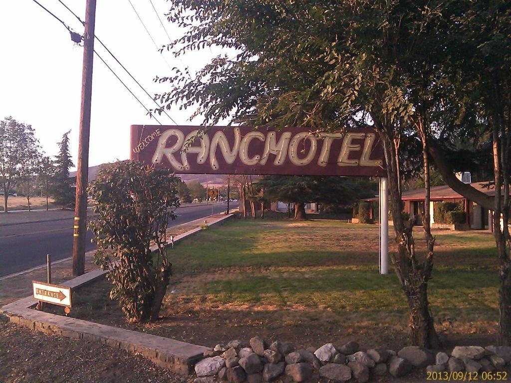 Ranch Motel Tehachapi Εξωτερικό φωτογραφία